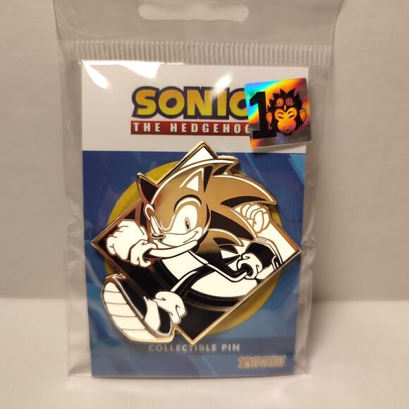 Sonic The Hedgehog Enamel Pins Set Of 3 Official Sega Collectible Badges - Picture 3 of 5